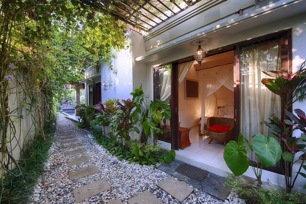 Garden Villas Семиньяк Экстерьер фото
