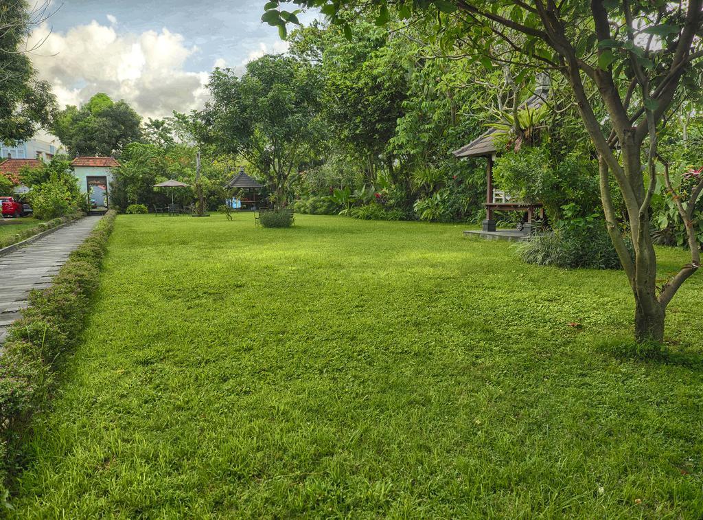 Garden Villas Семиньяк Экстерьер фото