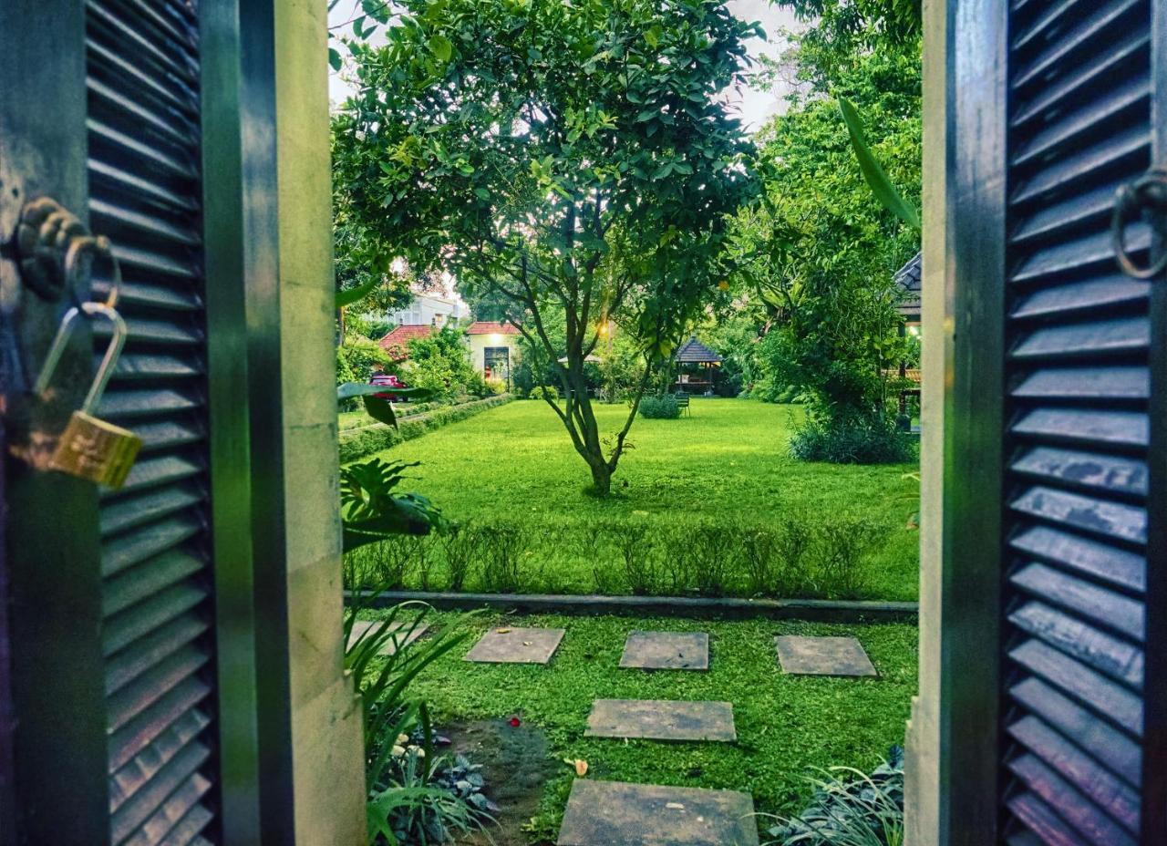 Garden Villas Семиньяк Экстерьер фото